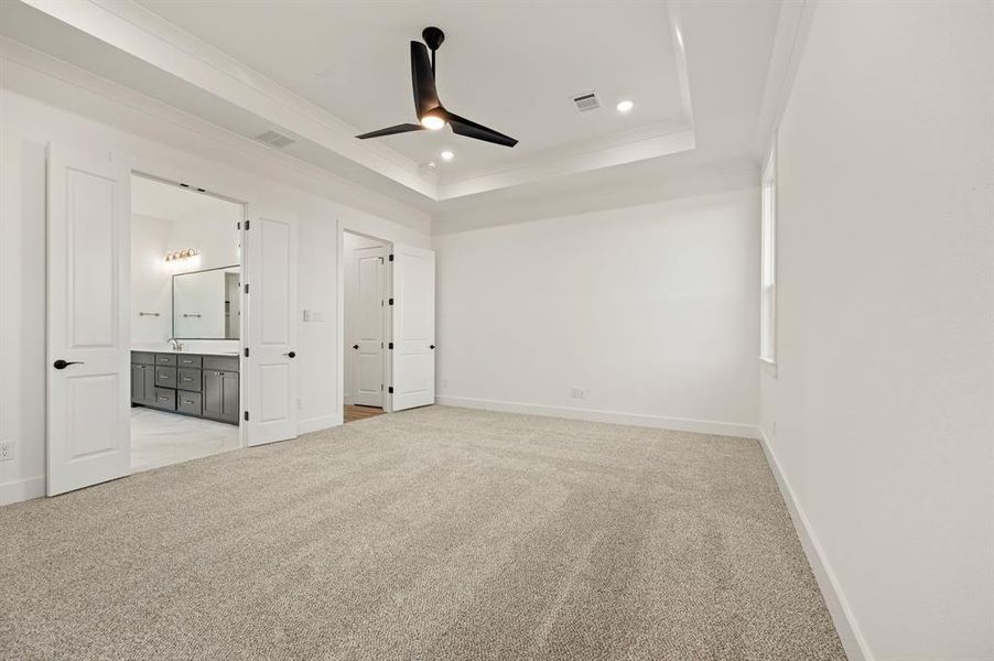 Spacious, unfurnished interior of a new home in , Haslet (Image 32).