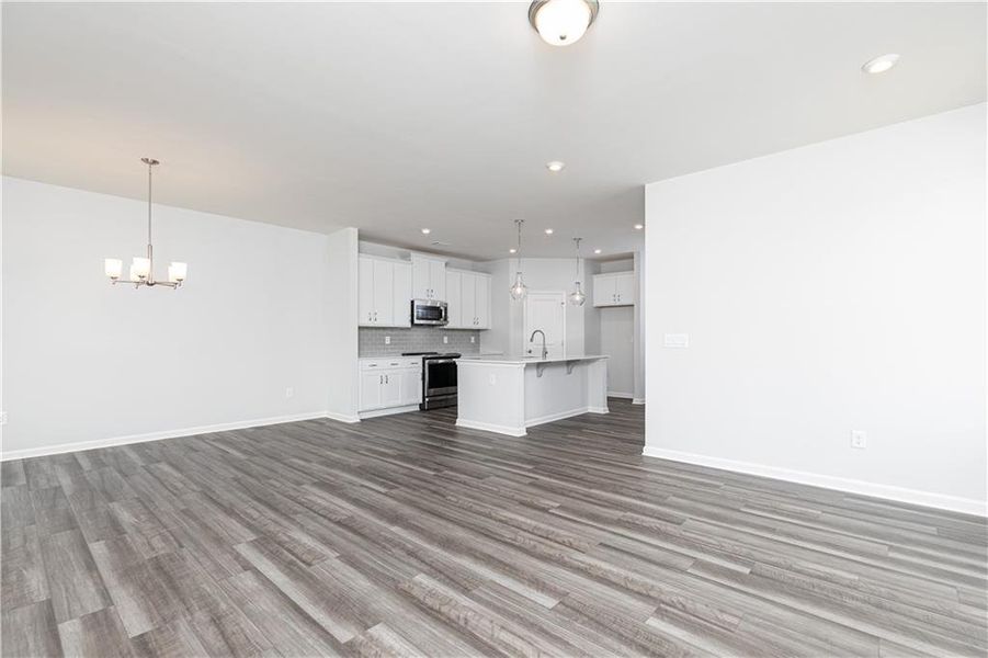 Spacious, unfurnished interior of a new home in , Powder Springs (Image 13). Spacious, unfurnished interior of a new home in , Powder Springs (Image 13).
