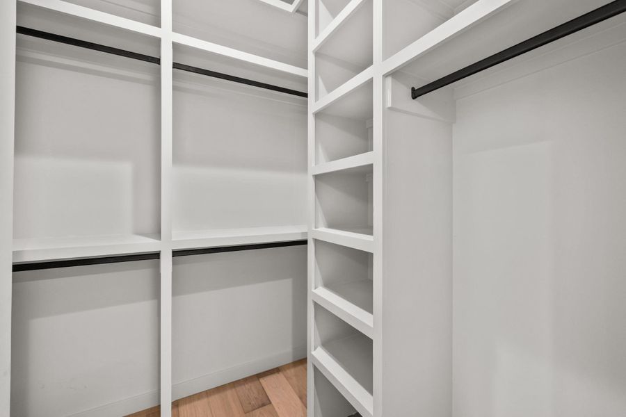 Image 32 of a home in .