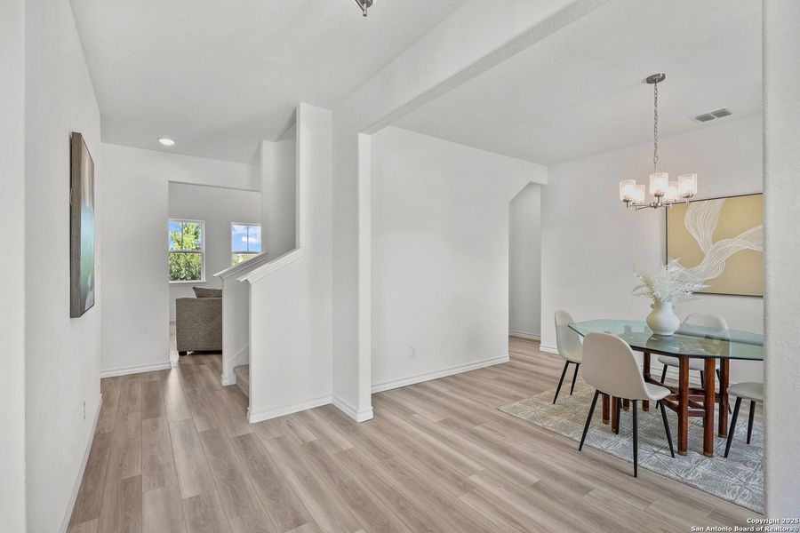 Image 10 of a home in Ladera.