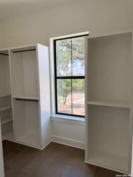Spacious, unfurnished interior of a new home in , New Braunfels (Image 36).