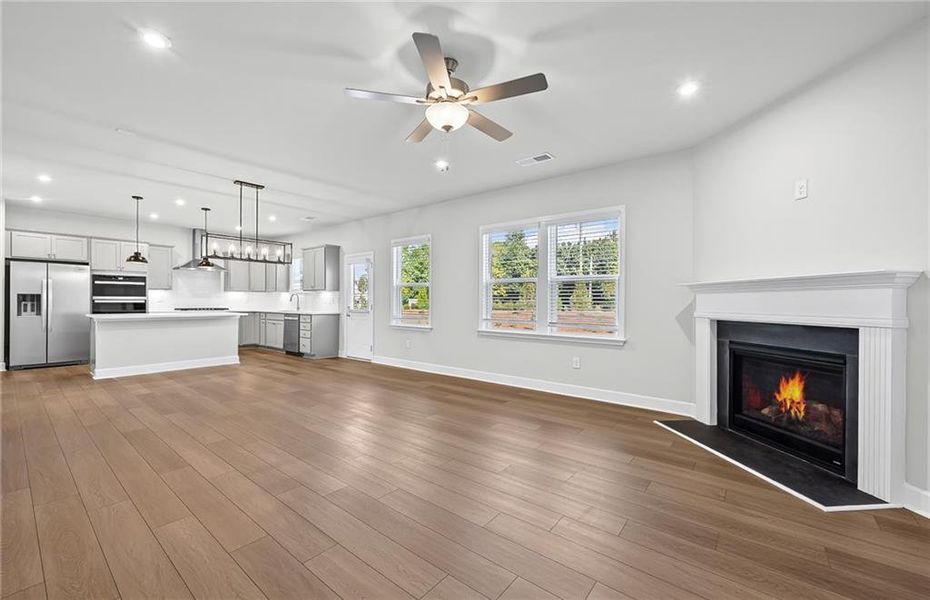 Spacious, unfurnished interior of a new home in Anderson Point Estates, McDonough (Image 10).