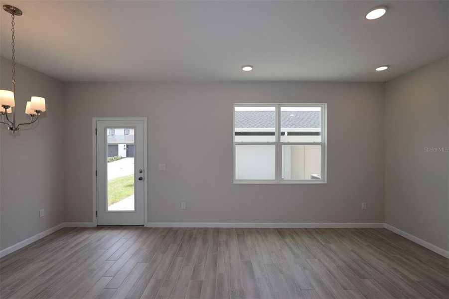 Spacious, unfurnished interior of a new home in Center Lake on the Park, St. Cloud (Image 13).