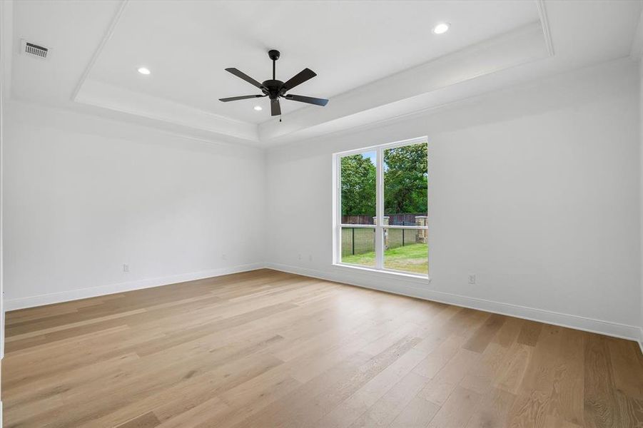 Spacious, unfurnished interior of a new home in , Tyler (Image 20).