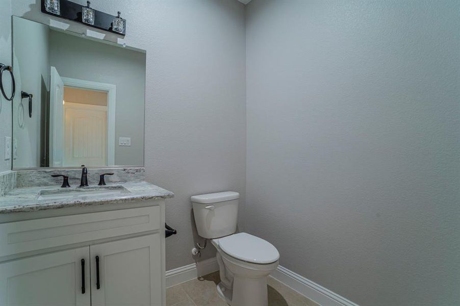 Furnished interior view inside a new home in , Dallas (Image 13).