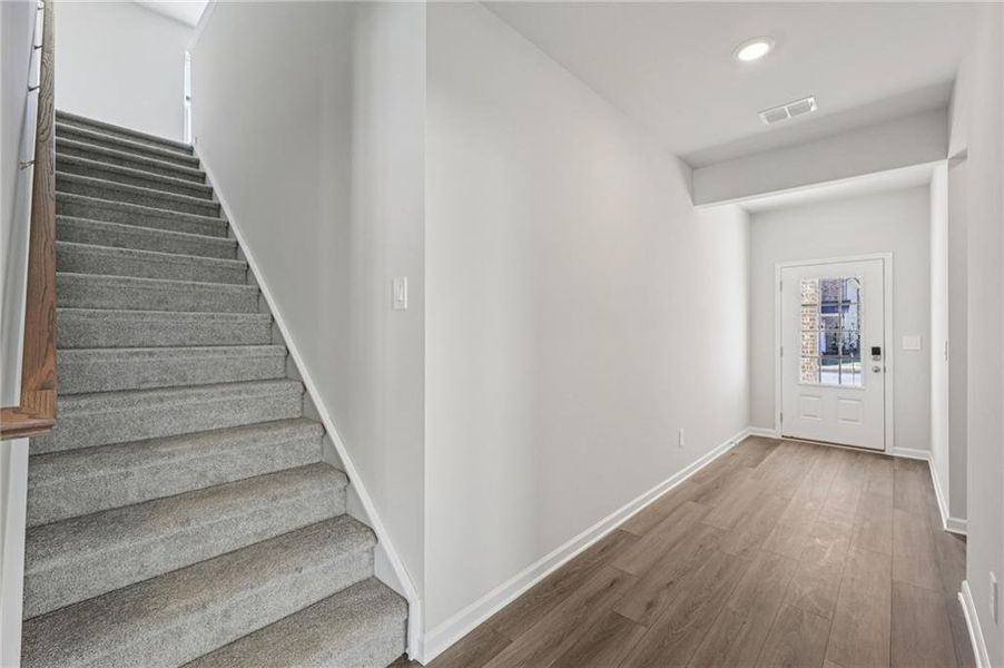 Spacious, unfurnished interior of a new home in The Oaks at Dawson, Dawsonville (Image 20). Spacious, unfurnished interior of a new home in The Oaks at Dawson, Dawsonville (Image 20).