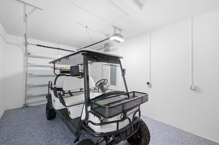 Garage (golf cart not included) Garage (golf cart not included)