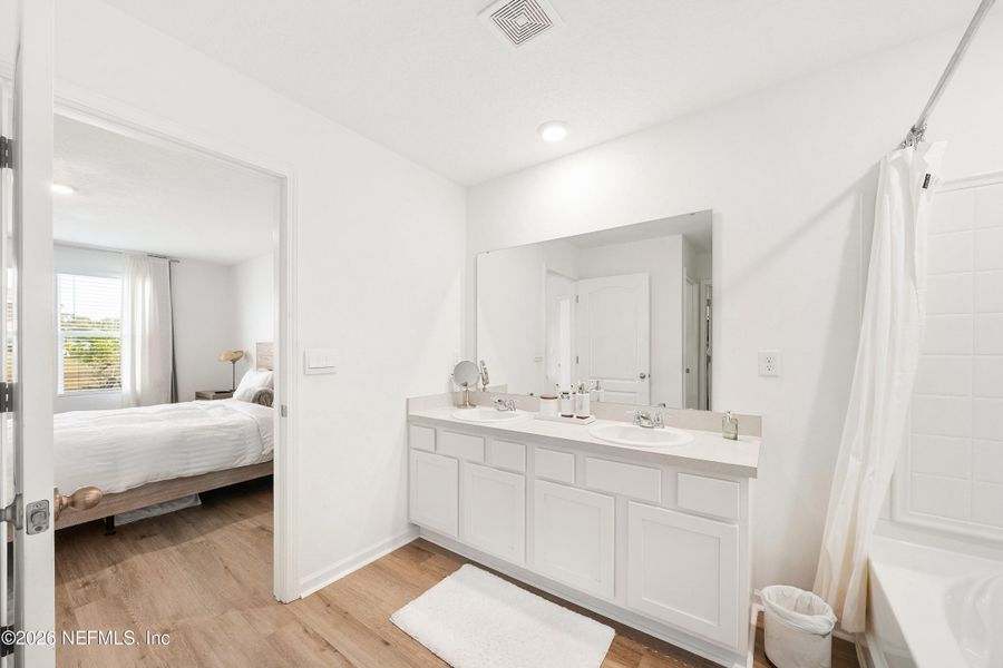 Furnished interior view inside a new home in Copes Landing, Jacksonville (Image 34). Furnished interior view inside a new home in Copes Landing, Jacksonville (Image 34).