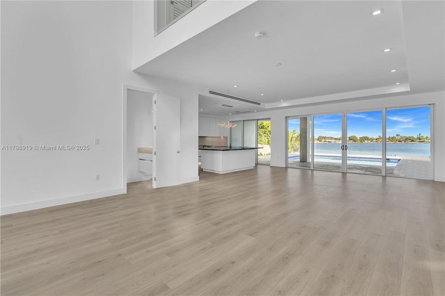 Spacious, unfurnished interior of a new home in , Miami (Image 19).