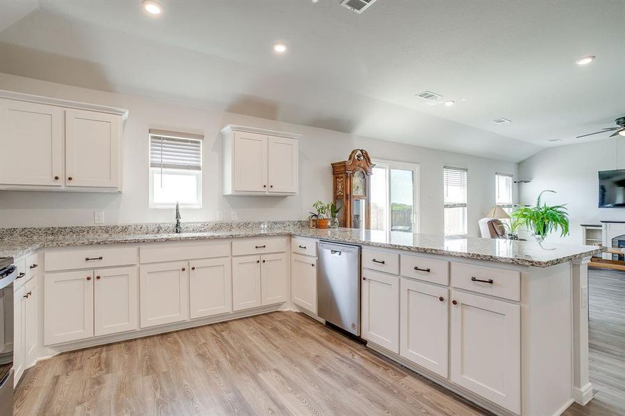 Spacious kitchen with BIG walk in pantry!