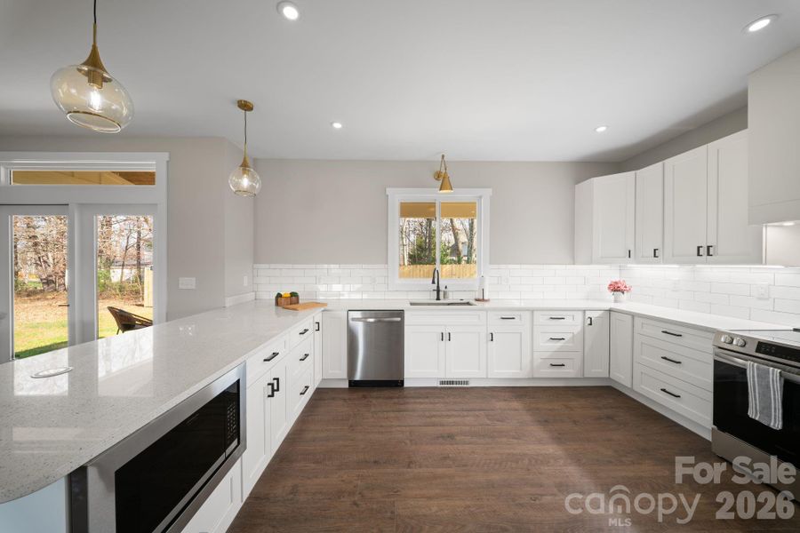 Furnished interior view inside a new home in , Asheville (Image 10).