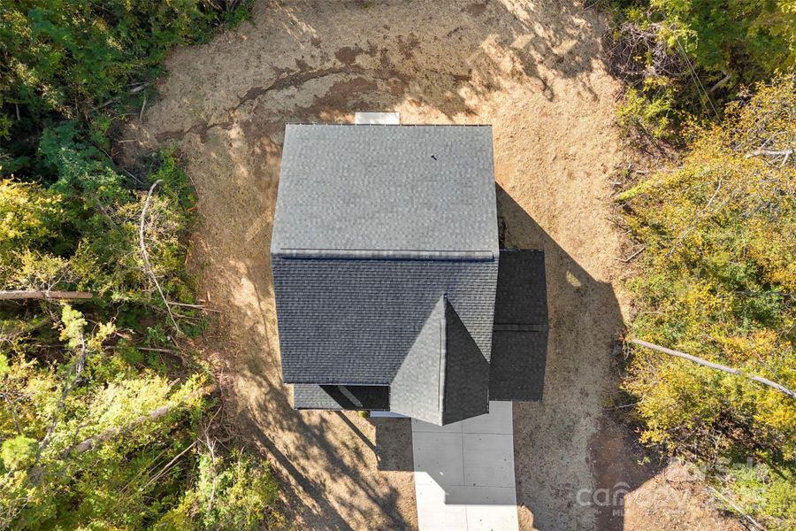 Image 43 of a home in .