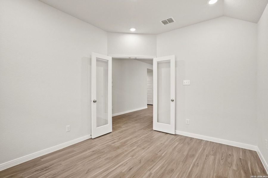 Spacious, unfurnished interior of a new home in Swenson Heights, Seguin (Image 13). Spacious, unfurnished interior of a new home in Swenson Heights, Seguin (Image 13).