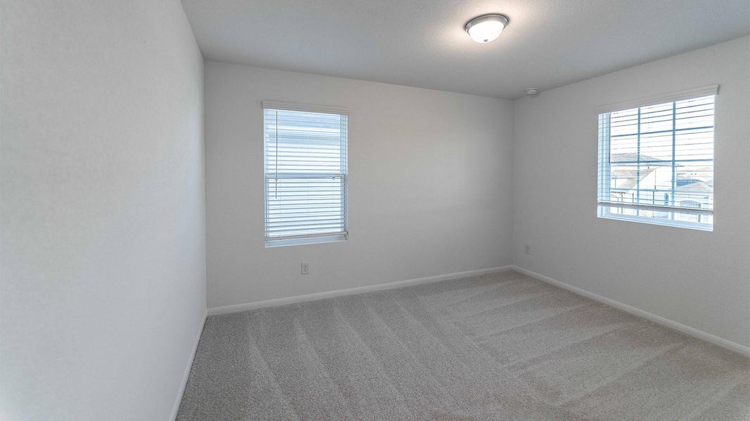 Spacious, unfurnished interior of a new home in Sunset Oaks, Maxwell (Image 14).