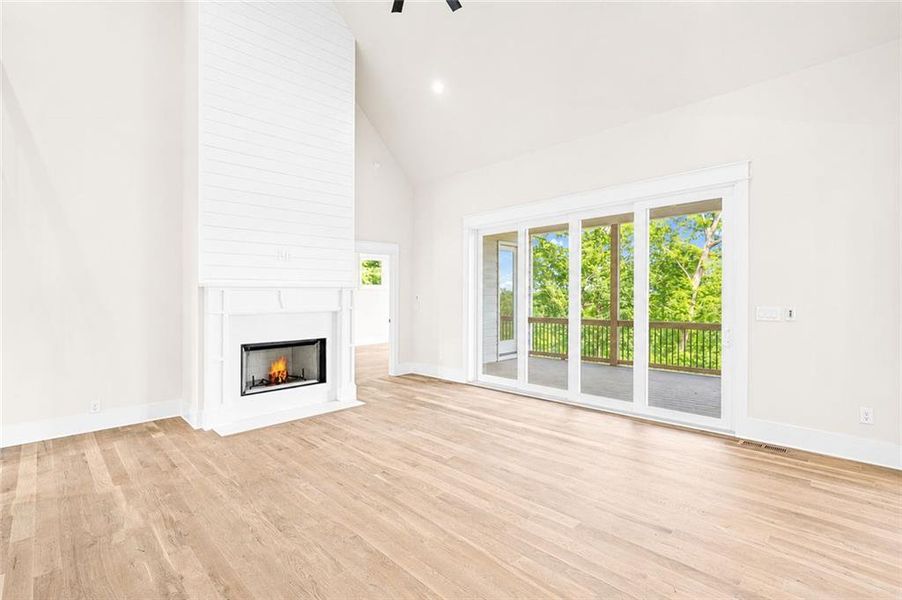 Spacious, unfurnished interior of a new home in , Dawsonville (Image 53).