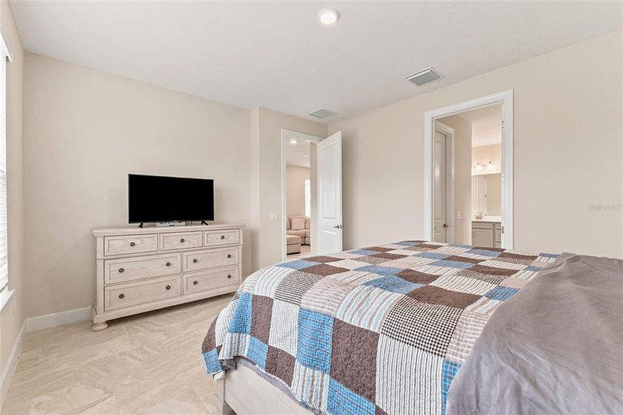 Furnished interior view inside a new home in , Poinciana (Image 27).