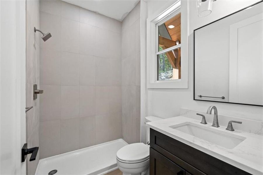 Furnished interior view inside a new home in , Ellijay (Image 17).