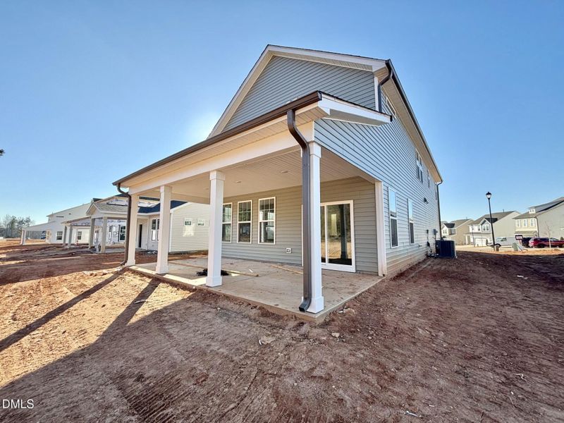 EV 6 Covered Porch EV 6 Covered Porch