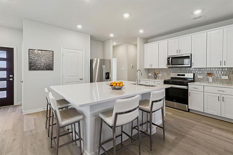 Photo is not of the actual home, but is an inspirational photo of builder’s model home and may depict options, furnishings, and/or decorator features that are not included. Photo is not of the actual home, but is an inspirational photo of builder’s model home and may depict options, furnishings, and/or decorator features that are not included.