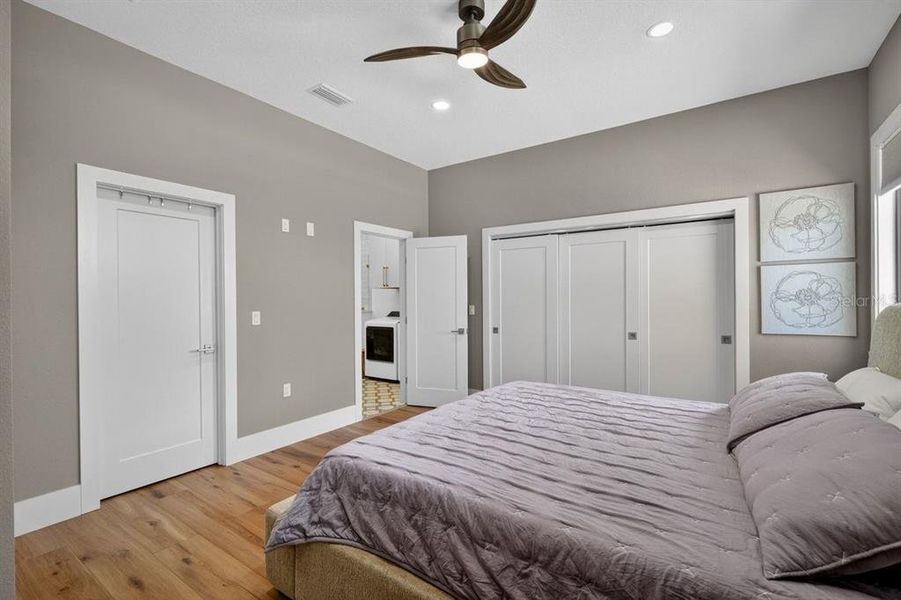 Furnished interior view inside a new home in , New Smyrna Beach (Image 21).