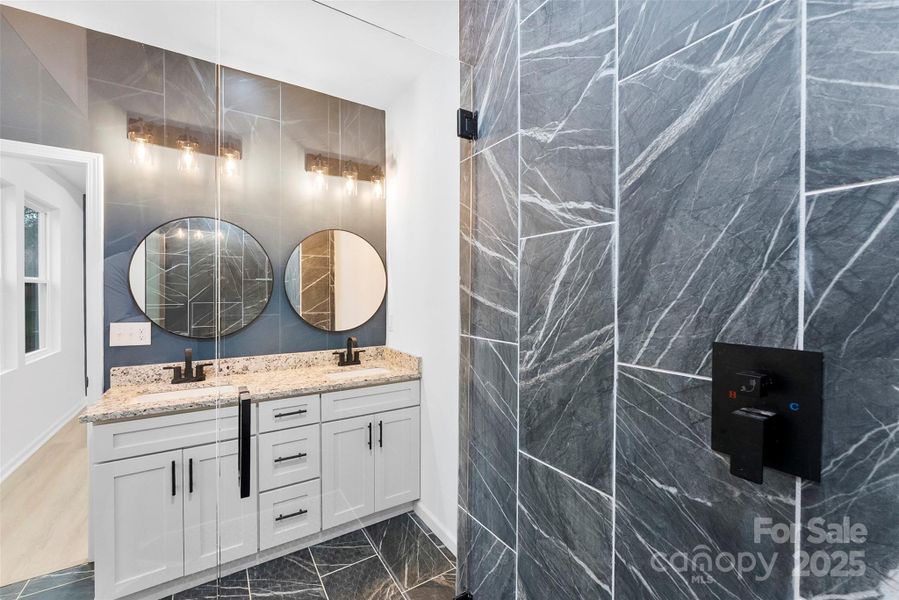 Furnished interior view inside a new home in , Cherryville (Image 12).