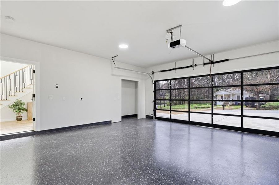 Spacious, unfurnished interior of a new home in , Scottdale (Image 44).