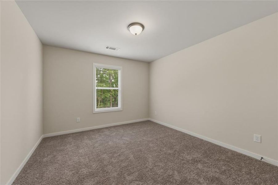 Spacious, unfurnished interior of a new home in Millstone at Mundy Mill, Gainesville (Image 28).