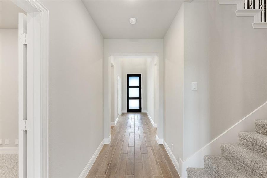 Spacious, unfurnished interior of a new home in Devonshire Classic 60-65, Forney (Image 36).