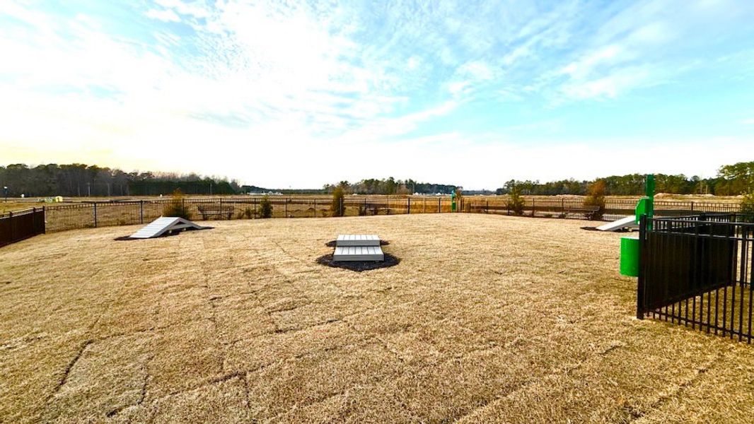 Community amenities in Sutton Farm, Loris (Image 4).