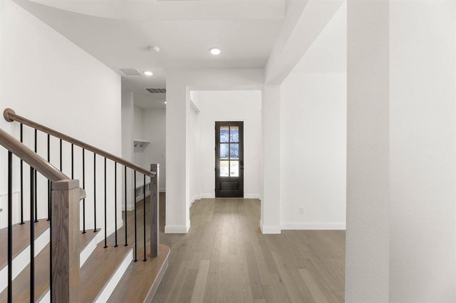 2604 Cayenne-Entry-1 2604 Cayenne-Entry-1