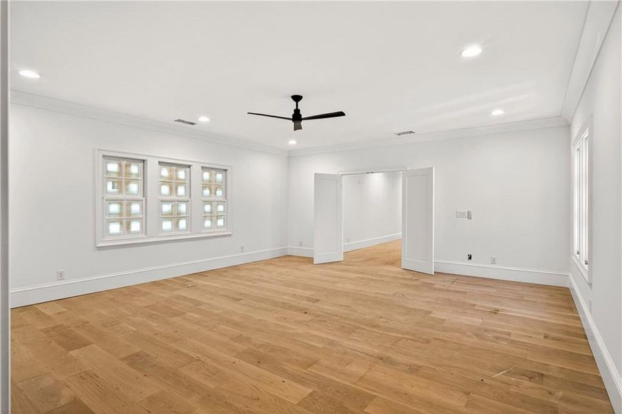 Spacious, unfurnished interior of a new home in , Atlanta (Image 26).