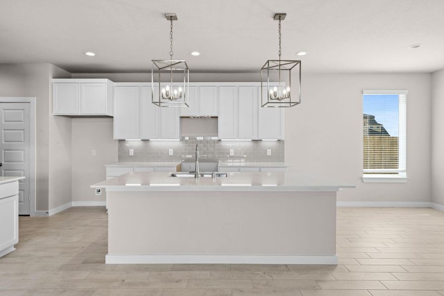 Furnished interior view inside a new home in Sunterra Lakes, Fulshear (Image 11).