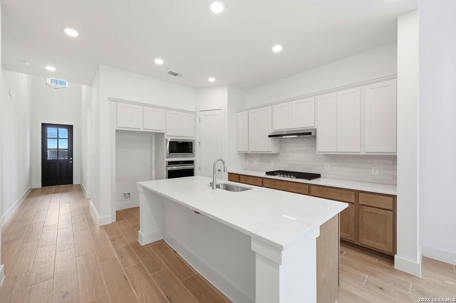 Furnished interior view inside a new home in Prominence, San Antonio (Image 10).
