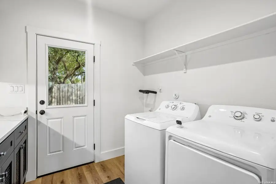 Image 32 of a home in .
