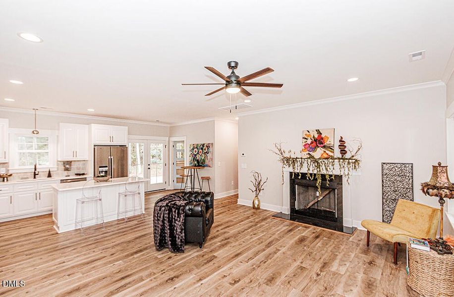 0020-IMG_0021 0020-IMG_0021