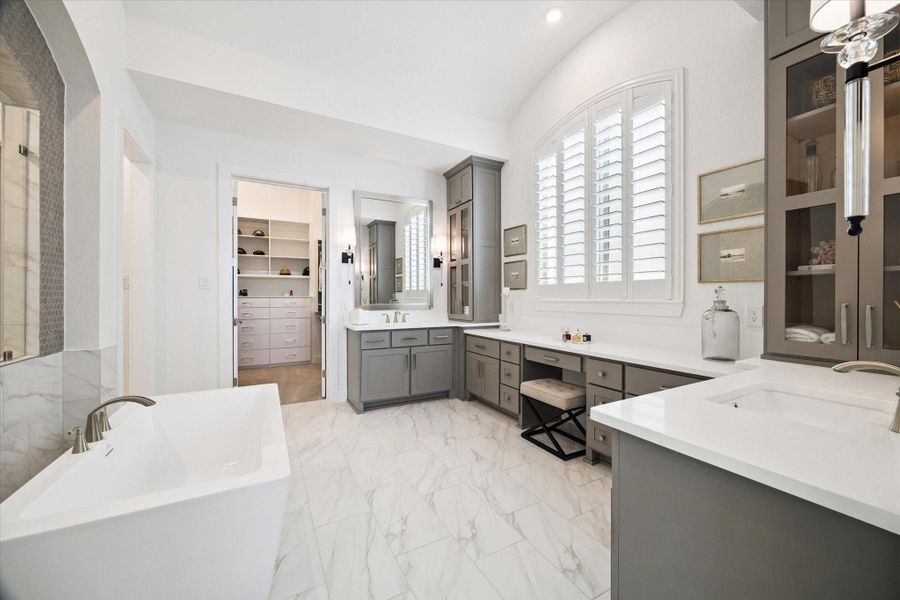 Furnished interior view inside a new home in Elyson, Katy (Image 36).