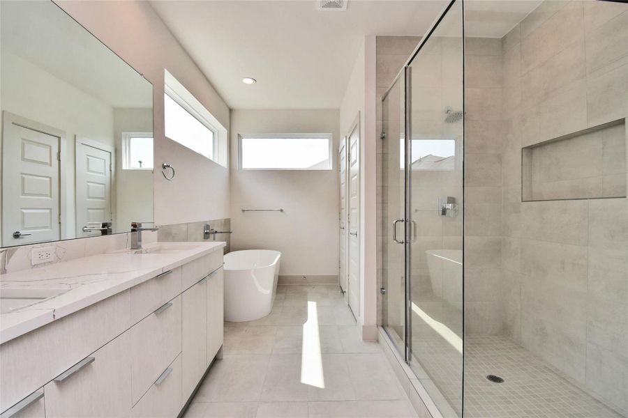 Primary Bathroom Suite Primary Bathroom Suite