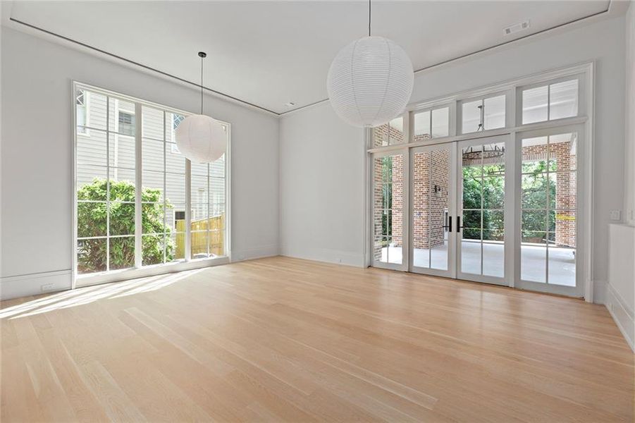 Spacious, unfurnished interior of a new home in , Atlanta (Image 59). Spacious, unfurnished interior of a new home in , Atlanta (Image 59).