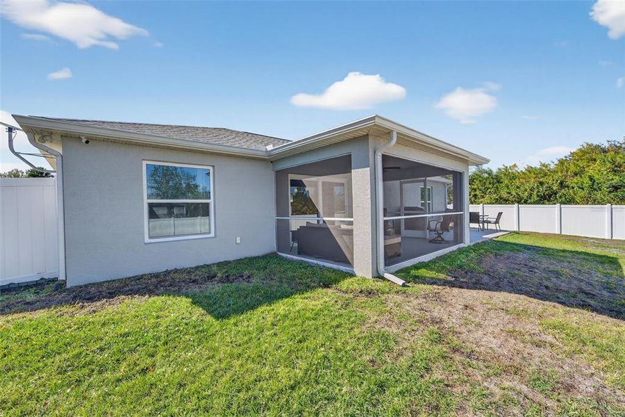 Exterior details and patio area of a home in , North Port (Image 23).