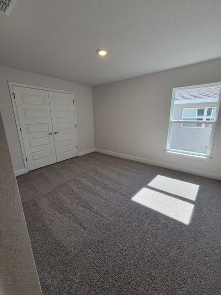 Spacious, unfurnished interior of a new home in Ocala Waterway / Kingsland Country Estates, Dunnellon (Image 20).
