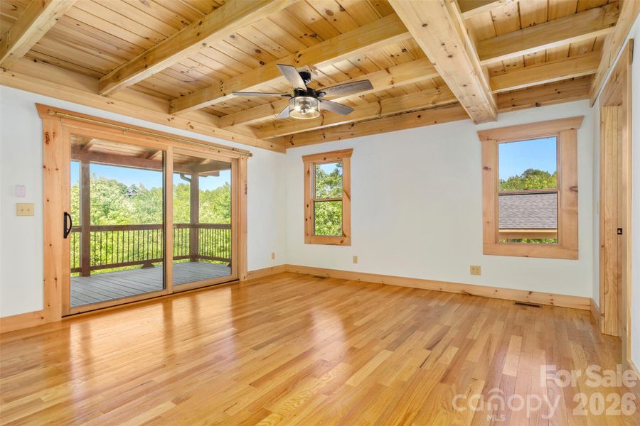 Spacious, unfurnished interior of a new home in , Nebo (Image 14). Spacious, unfurnished interior of a new home in , Nebo (Image 14).