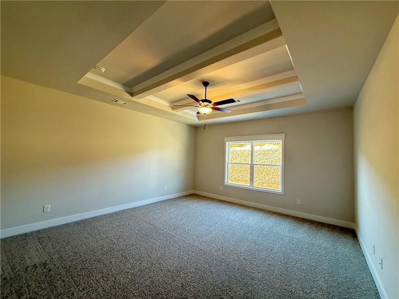 Spacious, unfurnished interior of a new home in Ponderosa Farms Manor, Gainesville (Image 36).