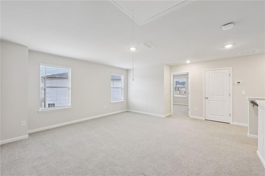 Spacious, unfurnished interior of a new home in Parkside at Grayson, Grayson (Image 19).