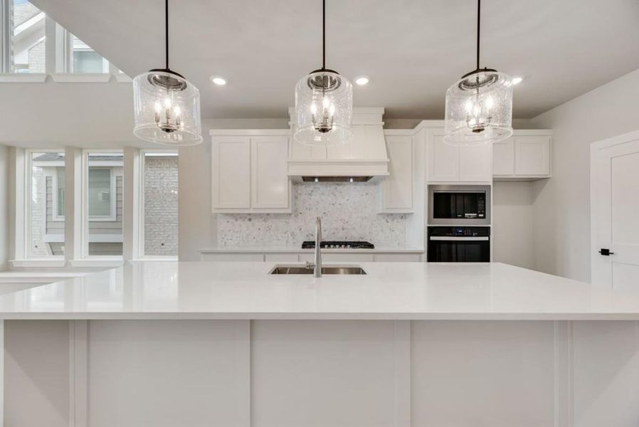 Representative furnished interior of a home built from the Royal Lakes by Grand Homes in Walton Ridge - Carriage, Corinth (Image 8). Representative furnished interior of a home built from the Royal Lakes by Grand Homes in Walton Ridge - Carriage, Corinth (Image 8).