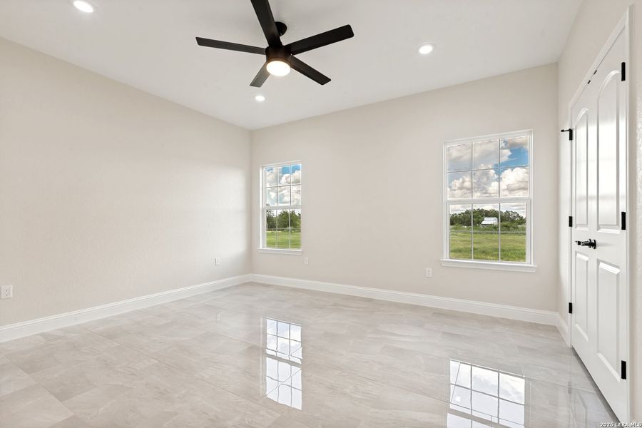 Spacious, unfurnished interior of a new home in , Atascosa (Image 19). Spacious, unfurnished interior of a new home in , Atascosa (Image 19).