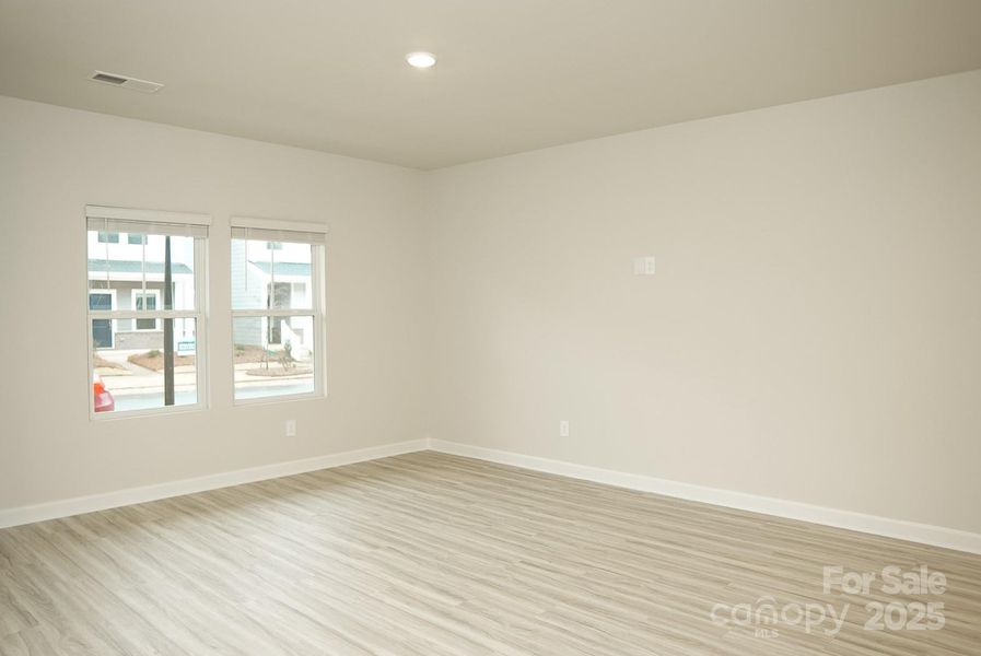 Spacious, unfurnished interior of a new home in , Mooresville (Image 7).