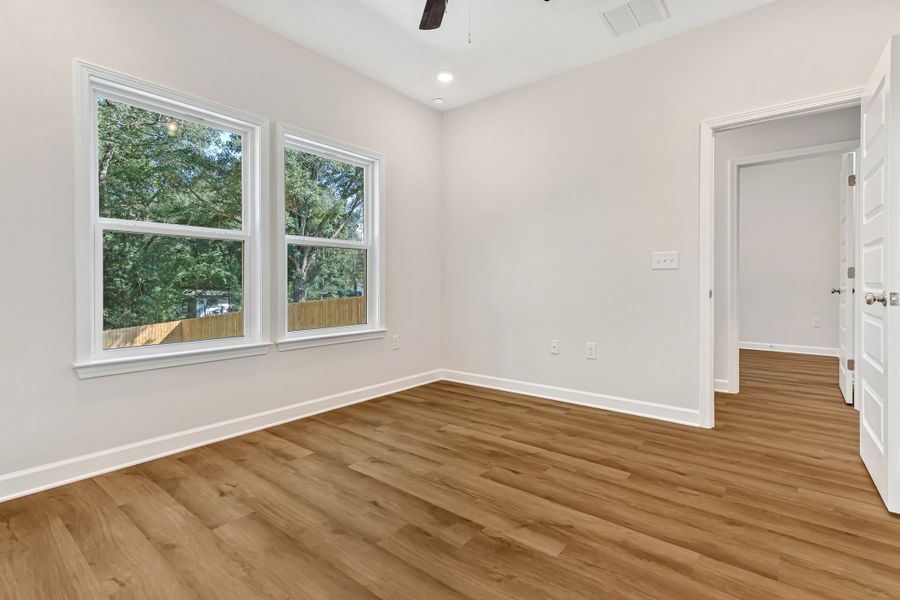 Spacious, unfurnished interior of a new home in , Crestview (Image 34).