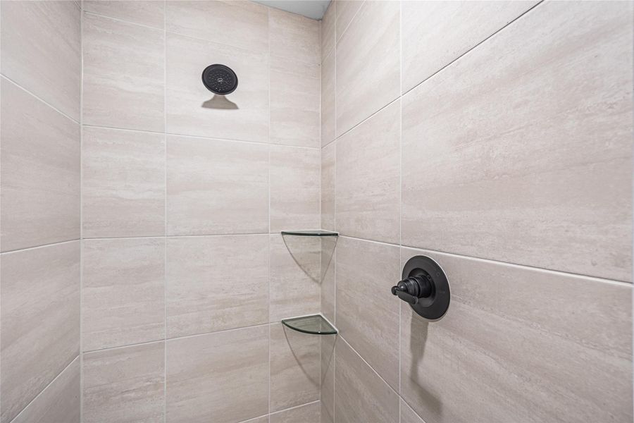 Close-up of interior finishes inside a home in Encino Estates, Dayton (Image 25).