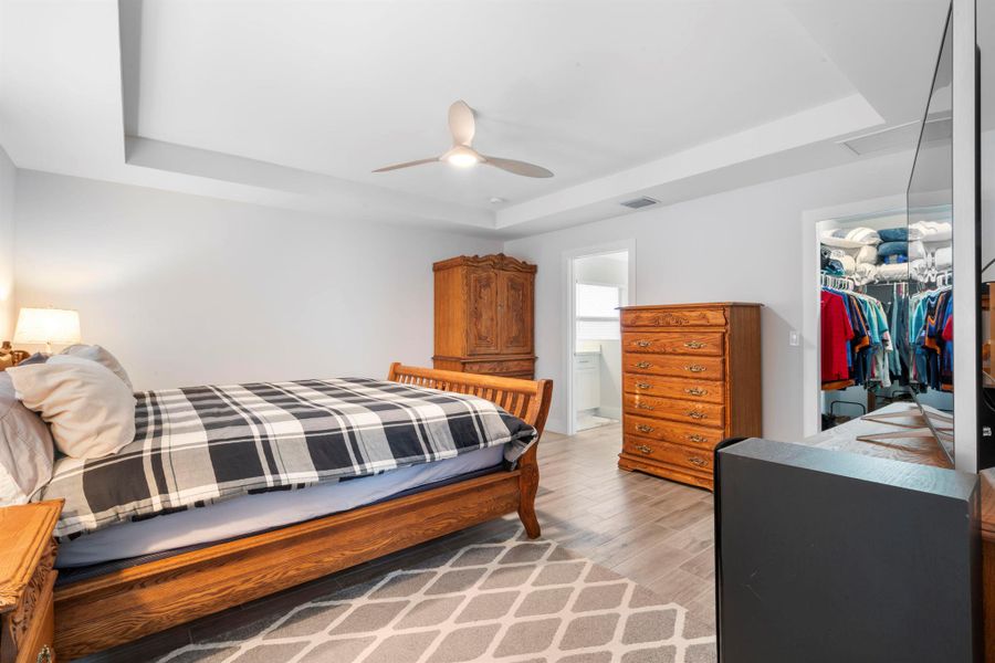 Furnished interior view inside a new home in , Port St. Lucie (Image 24).