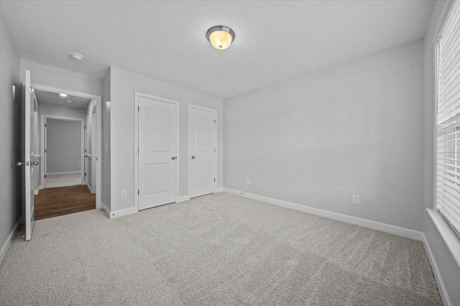 Spacious, unfurnished interior of a new home in Mills Gin, Campobello (Image 21).